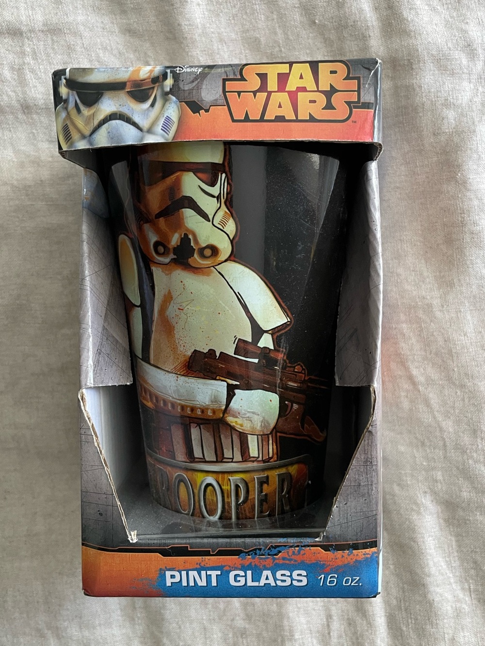 Star Wars Stormtrooper Pint Glass 16 oz Collectible BNIB New in Packaging Disney